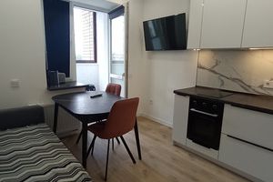 Продам квартиру 1 комнатную с общей площадью 40.4м2, 5/12 эт., на улице Карла маркса ул, г. Сыктывкар, Коми респ., Россия, агентство Интернет-партнер