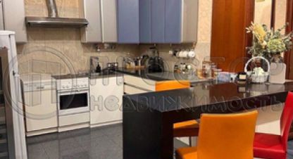Продам квартиру 2-х комнатную с общей площадью 73.6м2, 28/30 эт., на улице Дубнинская, Дегунино восточное район, г. Москва, Москва, Россия, агентство Интернет-партнер. Фотография №1