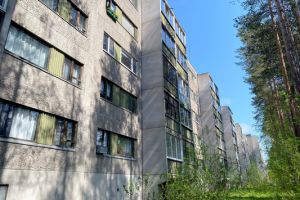 Продам квартиру 1 комнатную с общей площадью 26.5м2, 5/5 эт., на улице Мира ул, г. Костомукша, Карелия респ., Россия, агентство Интернет-партнер