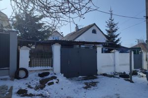 Продам дом 4-х комнатный с общей площадью 125м2, на улице Западная ул, Железнодорожный район, г. Симферополь , Крым авт. респ., Россия, агентство Интернет-партнер