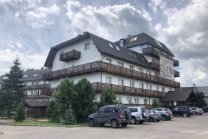 Продам квартиру 1 комнатную с общей площадью 33.2м2, 3/4 эт., на улице Новые капорки ул, г. Капорки д., Московская обл., Россия, агентство Интернет-партнер