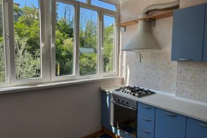 Продам квартиру 1 комнатную с общей площадью 41м2, 4/5 эт., на улице Калараша ул, г. Туапсе, Краснодарский край, Россия, агентство Интернет-партнер