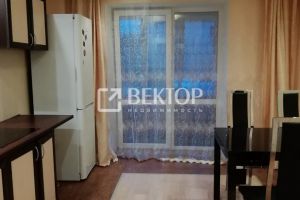 Продам квартиру 2-х комнатную с общей площадью 67.4м2, 1/10 эт., на улице Лежневская, г. Иваново, Ивановская обл., Россия, агентство Вектор