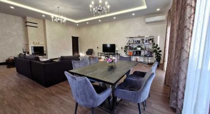 Купить дом 5-ти комнатную, 250 кв. м., Украина, г. Гатное . Фотография №10