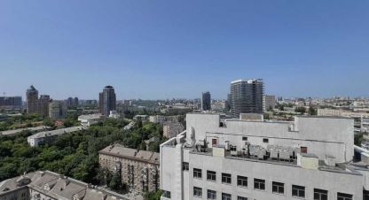 Купить квартиру 3-х комнатную, 135 кв. м., Украина, г. Киев. Фотография №9