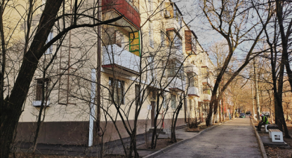 Продам квартиру 1 комнатную с общей площадью 32м2, 2/4 эт., на улице Герасименко, г. Ростов-на-Дону, Ростовская обл., Россия, агентство RSonline. Фотография №1