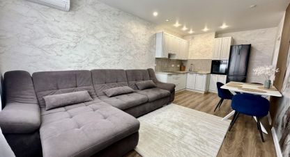 Продам квартиру 3-х комнатную с общей площадью 60м2, 12/17 эт., на улице Пр-кт победы, г. Оренбург, Оренбургская обл., Россия, агентство Бюро недвижимости Быстровой. Фотография №1