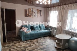 Продам дом 4-х комнатный с общей площадью 91.1м2, на улице Первомайская, г. Каменск-Шахтинский, Ростовская обл., Россия, агентство АН Черника