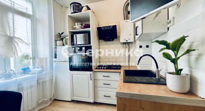 Купить квартиру 2-х комнатную, 52 кв. м., Россия, г. Каменск-Шахтинский. Фотография №9