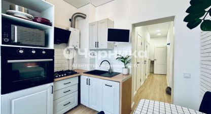 Продам квартиру 2-х комнатную с общей площадью 52м2, 5/5 эт., на улице Карла маркса пр-кт, г. Каменск-Шахтинский, Ростовская обл., Россия, агентство АН Черника. Фотография №1