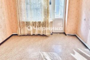 Продам квартиру 2-х комнатную с общей площадью 47м2, 3/5 эт., на улице Текстильная, г. Шахты, Ростовская обл., Россия, агентство АН Черника