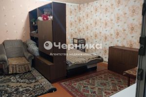 Продам квартиру 1 комнатную с общей площадью 36.2м2, 3/3 эт., на улице Трудовая, г. Новошахтинск, Ростовская обл., Россия, агентство АН Черника