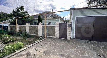 Продам дом 3-х комнатный с общей площадью 100м2, на улице Полтавский, г. Шахты, Ростовская обл., Россия, агентство АН Черника. Фотография №1