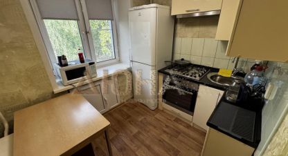 Продам квартиру 2-х комнатную с общей площадью 45м2, 3/5 эт., на улице Кинешемское шоссе, г. Кострома, Костромская обл., Россия, агентство Дюна. Фотография №1