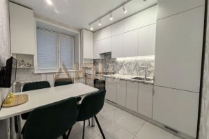 Продам квартиру 3-х комнатную с общей площадью 62.7м2, 3/10 эт., на улице Кинешемское шоссе, г. Кострома, Костромская обл., Россия, агентство Дюна