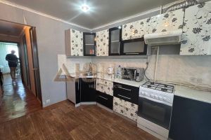 Продам квартиру 3-х комнатную с общей площадью 61.9м2, 4/5 эт., на улице Смирнова, г. Нерехта, Костромская обл., Россия, агентство Дюна