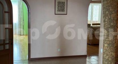 Купить квартиру 4-х комнатную, 110 кв. м., Россия, г. Омск. Фотография №8