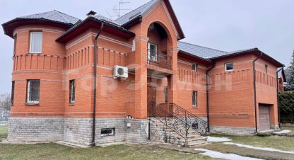 Продам дом с общей площадью 478.3м2, на улице Полевая, г. Бузланово д., Московская обл., Россия, агентство ГорОбмен. Фотография №1