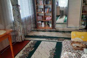 Продам квартиру 3-х комнатную с общей площадью 67.4м2, 1/2 эт., на улице Чернореченская, Нахимовский район, г. Севастополь, Крым авт. респ., Россия, агентство Херсонес Недвижимость