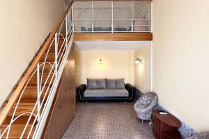 Продам квартиру 1 комнатную с общей площадью 40.3м2, 6/6 эт., на улице Щитовая, Гагаринский район, г. Севастополь, Крым авт. респ., Россия, агентство Херсонес Недвижимость