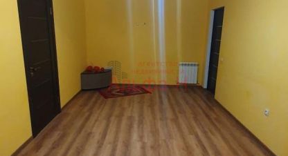Продам квартиру 3-х комнатную с общей площадью 67м2, 1/3 эт., на улице Яблонька, г. Ст-ца ессентукская, Ставропольский край, Россия, агентство Альфа-Н. Фотография №1