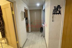 Продам квартиру 2-х комнатную с общей площадью 33м2, 4/8 эт., на улице Баррикадная, г. Ессентуки, Ставропольский край, Россия, агентство Альфа-Н