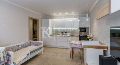 Продам квартиру с общей площадью 30.7м2, 2/17 эт., на улице Ю -р  эрвье, г. Тюмень, Тюменская обл., Россия, агентство Капитель групп. Фотография №1