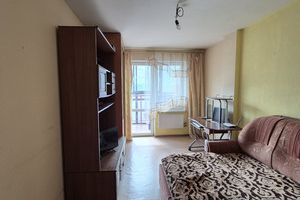 Продам квартиру 1 комнатную с общей площадью 35.6м2, 3/5 эт., на улице 2-я железнодорожная ул, г. Южно-Сахалинск, Сахалинская обл., Россия, агентство Интернет-партнер
