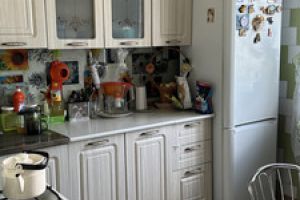 Продам квартиру 2-х комнатную с общей площадью 52м2, 8/9 эт., на улице Октябрьский пр-кт, г. Сыктывкар, Коми респ., Россия, агентство Интернет-партнер