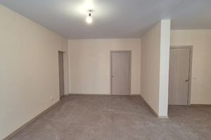 Продам квартиру 2-х комнатную с общей площадью 59.9м2, 4/8 эт., на улице А матросова ул, г. Троицкое, Сахалинская обл., Россия, агентство Интернет-партнер