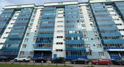 Продам квартиру 1 комнатную с общей площадью 39.6м2, 1/10 эт., на улице Амирхана Еники, Вахитовский район, г. Казань, Татарстан респ., Россия, агентство JCat. Фотография №1
