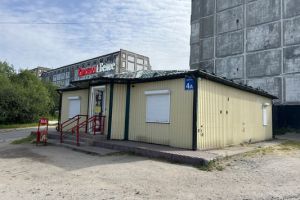 Продам торговое помещение с общей площадью 102.8м2, на улице Зеленая, Ленинский район, г. Мурманск, Мурманская обл., Россия, агентство Интернет-партнер