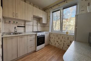 Продам квартиру 1 комнатную с общей площадью 31м2, 2/5 эт., на улице Дьяконова ул, Автозаводский район, г. Нижний Новгород, Нижегородская обл., Россия, агентство Интернет-партнер