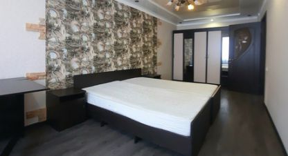 Продам квартиру 1 комнатную с общей площадью 41м2, 1/9 эт., на улице 1 мая проезд, Прикубанский район, г. Краснодар, Краснодарский край, Россия, агентство Интернет-партнер. Фотография №1
