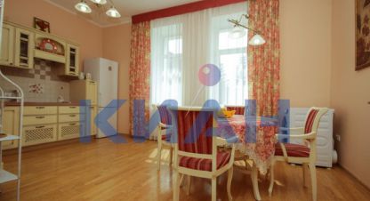 Купить дом 5-ти комнатную, 286 кв. м., Россия, г. Красноярск. Фотография №10