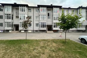 Продам квартиру 1 комнатную с общей площадью 40м2, 2/3 эт., на улице Братьев д бировых, г. Нартан, Кабардино-Балкария респ., Россия, агентство Интернет-партнер