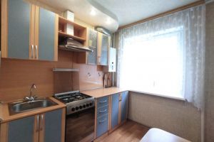 Продам квартиру 2-х комнатную с общей площадью 47.5м2, 2/5 эт., на улице Нахимова, Железнодорожный район, г. Рязань, Рязанская обл., Россия, агентство Интернет-партнер