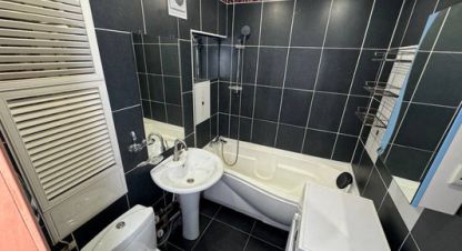 Купить квартиру 3-х комнатную, 55.8 кв. м., Россия, г. Комсомольск-на-Амуре. Фотография №10