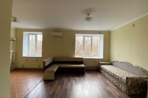 Продам квартиру 2-х комнатную с общей площадью 57.6м2, 1/4 эт., на улице Слободская, г. Шпола , Черкасская обл., Украина, агентство Aspo.biz