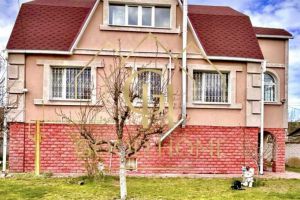 Продам дом 7-ти комнатный с общей площадью 189.6м2, г. Гнедин, Киевская обл., Украина, агентство Aspo.biz