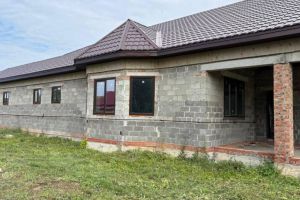 Продам дом 3-х комнатный с общей площадью 195.6м2, на улице Швеца, г. Имени 9 января, Оренбургская обл., Россия, агентство Бюро недвижимости Быстровой