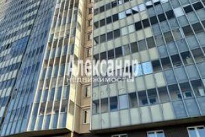 Продам квартиру 1 комнатную с общей площадью 37.1м2, 12/17 эт., на улице Набережная ул, г. Кировск, Ленинградская обл., Россия, агентство Интернет-партнер