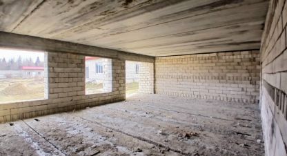 Продам квартиру 2-х комнатную с общей площадью 72м2, 1/3 эт., на улице Биттирова ул, г. Нальчик, Кабардино-Балкария респ., Россия, агентство Интернет-партнер. Фотография №1