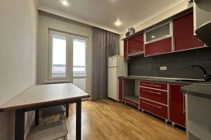 Продам квартиру 1 комнатную с общей площадью 34.4м2, 4/16 эт., на улице Береговая ул 3 корп, г. Новая адыгея аул, Адыгея респ., Россия, агентство Аурус-Риэлт