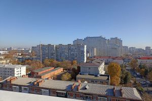 Продам квартиру 4-х комнатную с общей площадью 208м2, 12/16 эт., на улице Им  бабушкина ул, Западный окр район, г. Краснодар, Краснодарский край, Россия, агентство Аурус-Риэлт