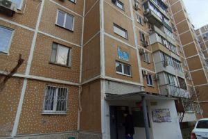 Продам квартиру 3-х комнатную с общей площадью 68м2, 7/9 эт., на улице Им  игнатова ул, ГМР район, г. Краснодар, Краснодарский край, Россия, агентство Аурус-Риэлт