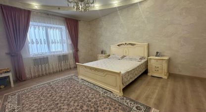 Купить 4-х комнатную дом на улице Цветочная ул г. Яблоновский. Фотография №4