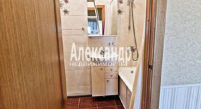 Купить квартиру 2-х комнатную, 58.7 кв. м., Россия, г. Окуловка. Фотография №10
