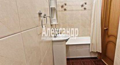 Купить квартиру 2-х комнатную, 58.7 кв. м., Россия, г. Окуловка. Фотография №9