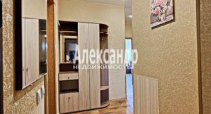 Купить 2-х комнатную квартиру на улице Пушкинская ул г. Окуловка. Фотография №4